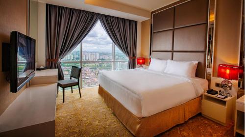 KSL Hotel & Resort near Plaza Pelangi KSL Hotel & Resort near Plaza Pelangi