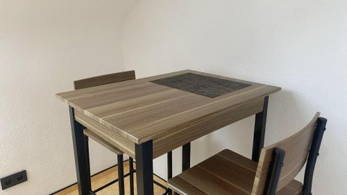 2 Zimmer Wohnung nahe Galopprennbahn in Iffezheim 2 Zimmer Wohnung nahe Galopprennbahn in Iffezheim