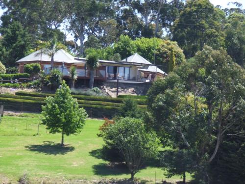 Kiah Country Gardens B&B