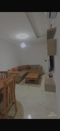 Sehr schöne Apartment Wohnung (Sehr schone Apartment Wohnung) in ไอน์ซากูอัน Sehr schöne Apartment Wohnung (Sehr schone Apartment Wohnung) in ไอน์ซากูอัน
