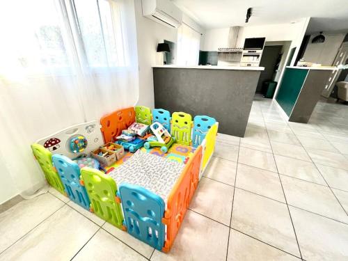 Private swimming pool & jacuzzi magnifique villa provencale in Livron-sur-Drome Private swimming pool & jacuzzi magnifique villa provencale in Livron-sur-Drome