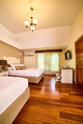 El Rodeo Estancia Boutique Hotel and Steak House in Alajuela El Rodeo Estancia Boutique Hotel and Steak House in Alajuela