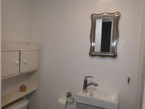 Cozy Eco Studio in Vanier Cozy Eco Studio in Vanier