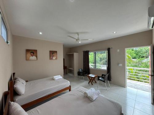 Casa del cenote in Sta Ana Casa del cenote in Sta Ana