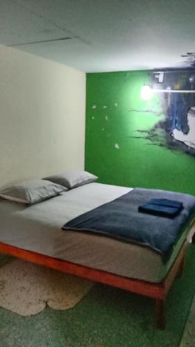 Banphe Hostel near Ban Phe Banphe Hostel near Ban Phe