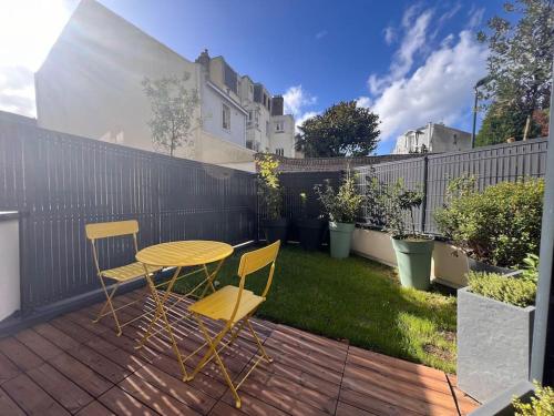 Facilities, Studio Monet - Petite terrasse - Parking Privatif in Sainte-Adresse Facilities, Studio Monet - Petite terrasse - Parking Privatif in Sainte-Adresse