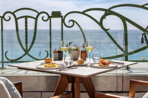 Restaurant, Hyatt Regency Nice Palais De La Mediterranee near Musée Masséna Restaurant, Hyatt Regency Nice Palais De La Mediterranee near Musée Masséna