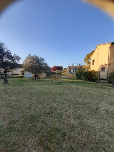 Kert, Coeurs en Provence in Suze La Rousse Kert, Coeurs en Provence in Suze La Rousse