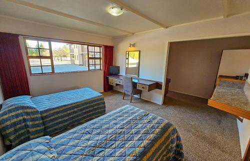 Discovery Countrytime Hotel Omarama in Omarama Discovery Countrytime Hotel Omarama in Omarama