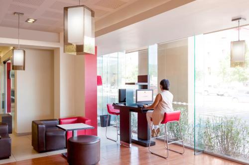 Üzleti központ, ibis Hermosillo in Proyecto Rio Sonora Hermosillo XXI Üzleti központ, ibis Hermosillo in Proyecto Rio Sonora Hermosillo XXI