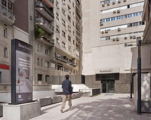 Exterior view, limehome Madrid Calle de Juan Hurtado de Mendoza in Chamartín Exterior view, limehome Madrid Calle de Juan Hurtado de Mendoza in Chamartín
