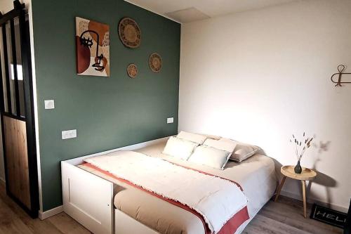 Chalet Cosy avec option Jacuzzi in Perissac Chalet Cosy avec option Jacuzzi in Perissac
