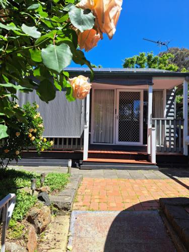 Comfortable place in ماكلود Comfortable place in ماكلود