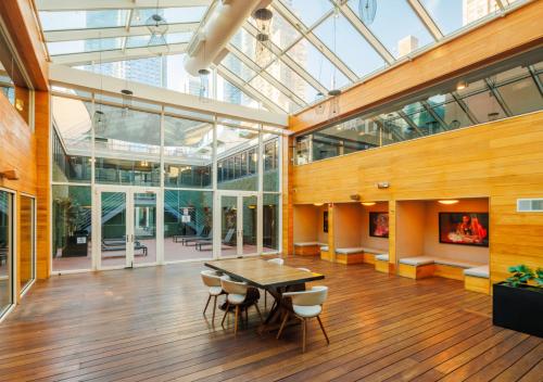 Hudson Yards Hotel in 미드타운 웨스트 Hudson Yards Hotel in 미드타운 웨스트