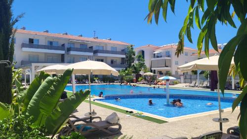 수영장, Mythical Sands resort - Hana in 파랄림니 수영장, Mythical Sands resort - Hana in 파랄림니