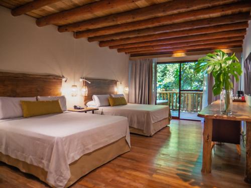 La Aldea De La Selva Lodge in Puerto Iguazu La Aldea De La Selva Lodge in Puerto Iguazu