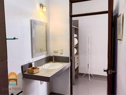 Increíble Casa Piedra (Increible Casa Piedra) in El Sargento Increíble Casa Piedra (Increible Casa Piedra) in El Sargento