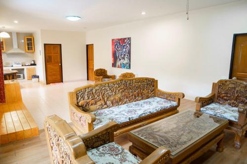 タイ クリスタル レジデント4