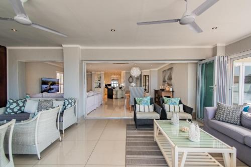 Serene Simbithi Penthouse Oasis in Симбити еко естейт Serene Simbithi Penthouse Oasis in Симбити еко естейт