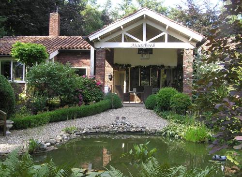 This photo about B&B Atelier Maarbeek shared on HyHotel.com