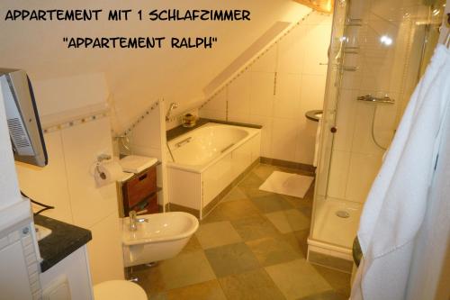Fürdőszoba, Apartment Schloemicher Leopold und Birgitt in Pichl Fürdőszoba, Apartment Schloemicher Leopold und Birgitt in Pichl