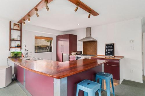 Konyha, The Iron Gate Family Hideaway - Pet Friendly in Cromwell Konyha, The Iron Gate Family Hideaway - Pet Friendly in Cromwell