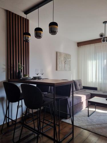 غرف النزلاء, Apartman Zlatna Noć - Kapije Zlatibora (Apartman Zlatna Noc - Kapije Zlatibora) in Sloboda غرف النزلاء, Apartman Zlatna Noć - Kapije Zlatibora (Apartman Zlatna Noc - Kapije Zlatibora) in Sloboda