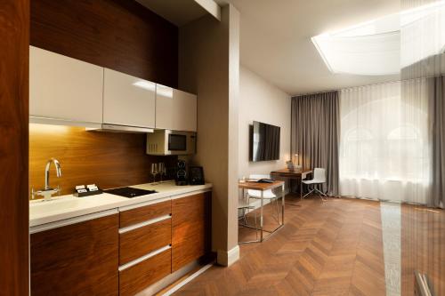 City Park Hotel & Residence in Poznan City Park Hotel & Residence in Poznan