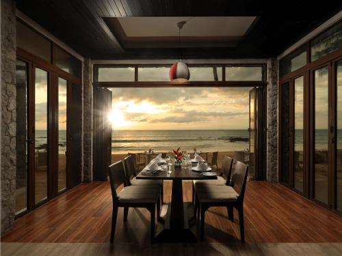 Restaurant, Natai Beach Resort in Khok Kloy Restaurant, Natai Beach Resort in Khok Kloy