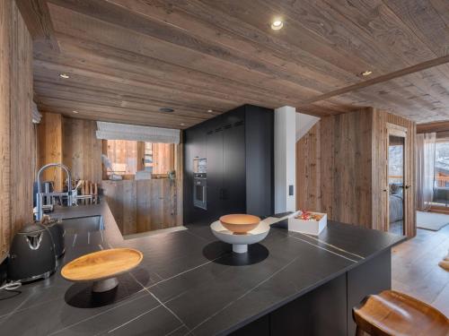 Chalet neuf avec piscine chauffee, espace detente, sauna, bain nordique et salle de cinema - FR-1-57 in Saint-Marcel Chalet neuf avec piscine chauffee, espace detente, sauna, bain nordique et salle de cinema - FR-1-57 in Saint-Marcel