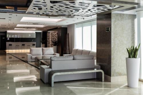 This photo about LCB Hotel Fuenlabrada shared on HyHotel.com