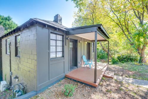 2 Mi to East Atlanta Village Cozy Studio with Porch in Edgewood 2 Mi to East Atlanta Village Cozy Studio with Porch in Edgewood