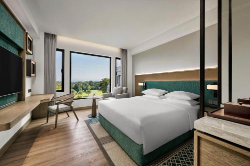 Bed, Hyatt Regency Yogyakarta in Yogyakarta Bed, Hyatt Regency Yogyakarta in Yogyakarta