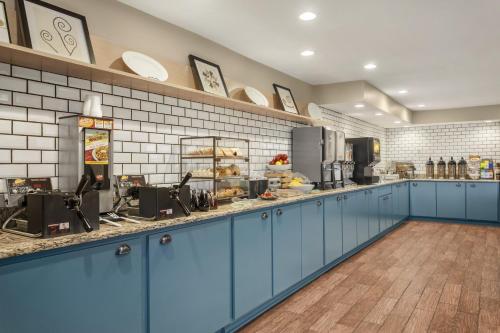 Food and beverages, Country Inn & Suites by Radisson, Ames, IA in Ames (IA) Food and beverages, Country Inn & Suites by Radisson, Ames, IA in Ames (IA)