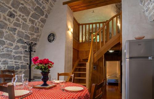 Le moulin a la caze in Mostuejouls Le moulin a la caze in Mostuejouls