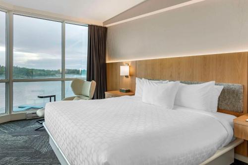 Clarion Lakeside Inn & Conference Centre in Kenora (ON) Clarion Lakeside Inn & Conference Centre in Kenora (ON)