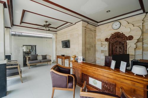 Lobby, You Suite Seminyak in Legian Lobby, You Suite Seminyak in Legian