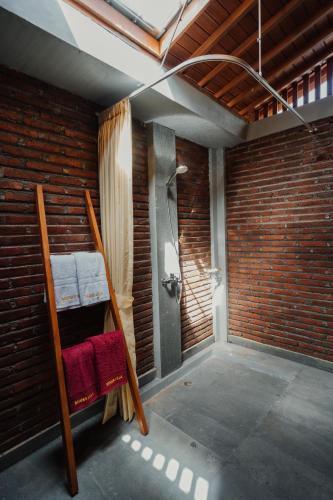 Bathroom, Maha Villa Kelating in Tanah Lot Bathroom, Maha Villa Kelating in Tanah Lot