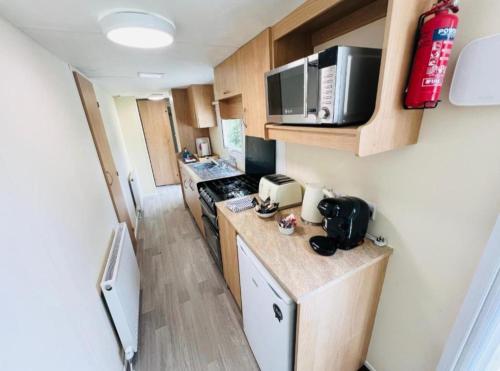 3 bedroom caravan 14 kingsgate in Shanklin Central 3 bedroom caravan 14 kingsgate in Shanklin Central