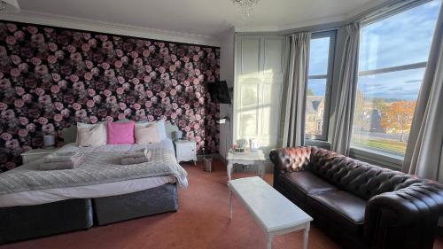 Hotel Square in تومينتول Hotel Square in تومينتول