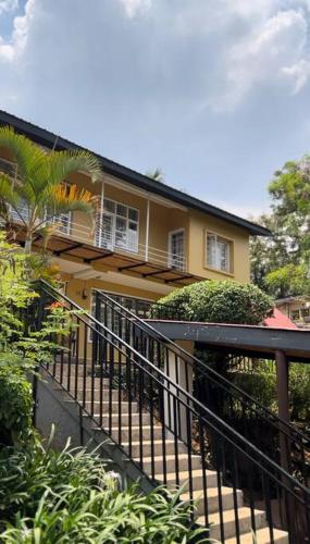 Charming home in Kololo