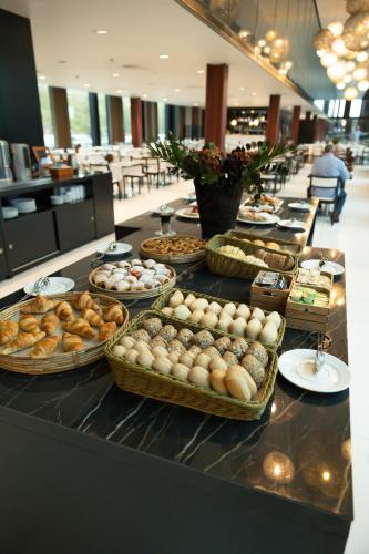 Axis Viana Business & SPA Hotel in Viana Do Castelo Axis Viana Business & SPA Hotel in Viana Do Castelo
