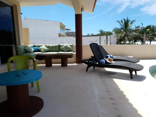 Cactus Beachfront villa in Zihuatanejo- pets welcome! in Barra De Potosi Cactus Beachfront villa in Zihuatanejo- pets welcome! in Barra De Potosi