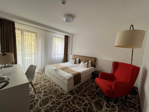Bassiana Hotel és Étterem (Bassiana Hotel es Etterem) in ซาร์วาร์ Bassiana Hotel és Étterem (Bassiana Hotel es Etterem) in ซาร์วาร์