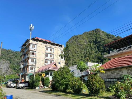โรงแรมตะวันไท near Tiger Cave Temple (Wat Tham Suea) โรงแรมตะวันไท near Tiger Cave Temple (Wat Tham Suea)