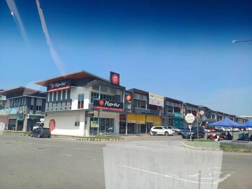 Inap Damai UUC Homestay in Sepanggar Inap Damai UUC Homestay in Sepanggar