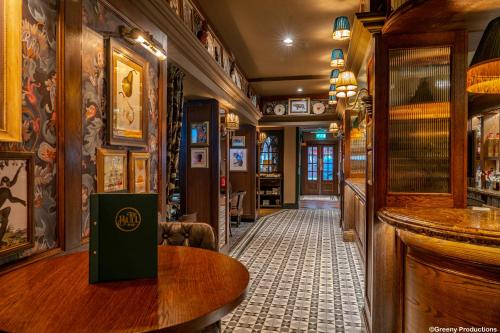 Bar/ Salón, The Bull Hotel; Sure Hotel Collection by Best Western in Peterborough Bar/ Salón, The Bull Hotel; Sure Hotel Collection by Best Western in Peterborough