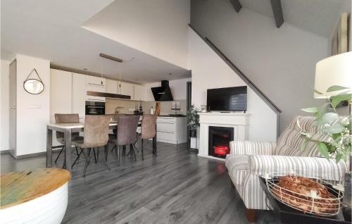 3 Bedroom Awesome Home In Stavenisse in Tholen 3 Bedroom Awesome Home In Stavenisse in Tholen