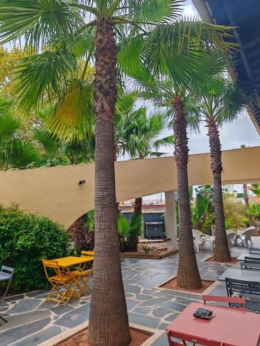 Food and beverages, Residence Agathea in Agde Food and beverages, Residence Agathea in Agde