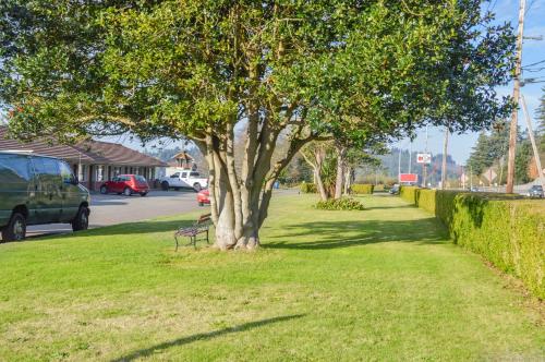 This photo about Bay Bridge Motel shared on HyHotel.com